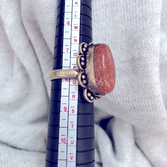 Funky Vintage Ring - Picture 7 of 7